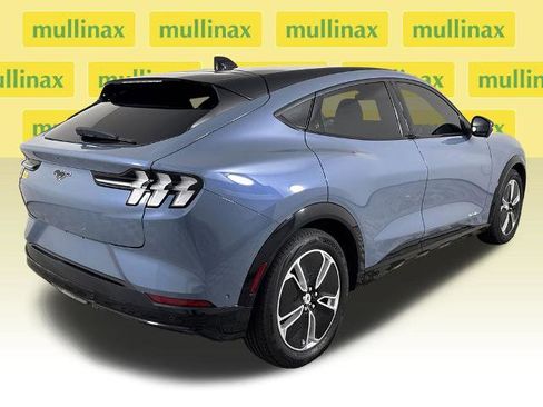 Certified 2023 Ford Mustang Mach-E Premium image 4