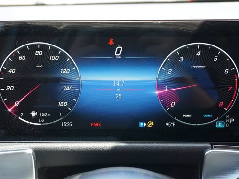 Certified 2025 Mercedes-Benz GLB 250 image 30