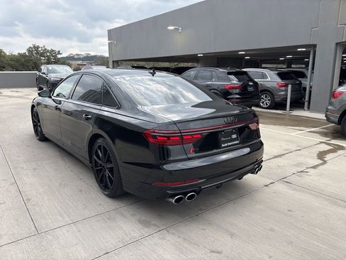 Used 2024 Audi S8 image 8