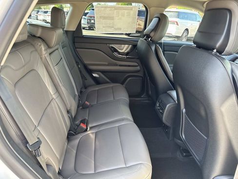 New 2026 Lincoln Corsair Reserve FWD image 22