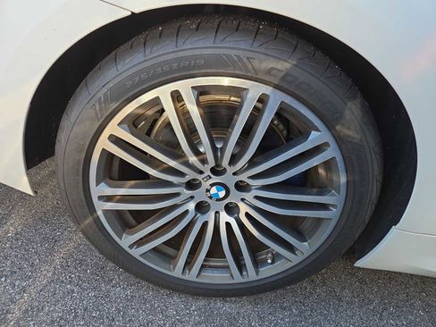 Used 2017 BMW 540i image 4