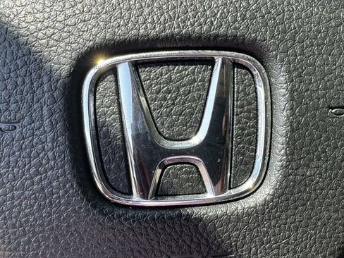 Used 2022 Honda Civic EX image 32