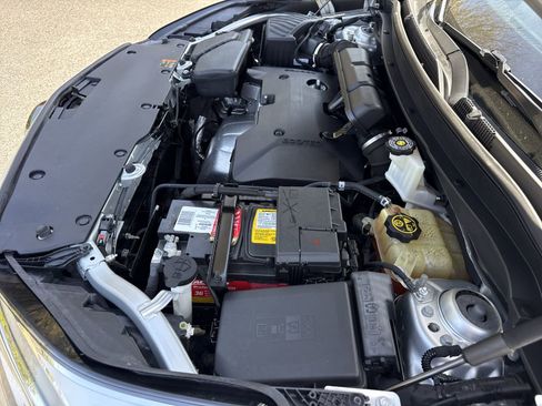 Used 2019 Buick Envision Essence image 34