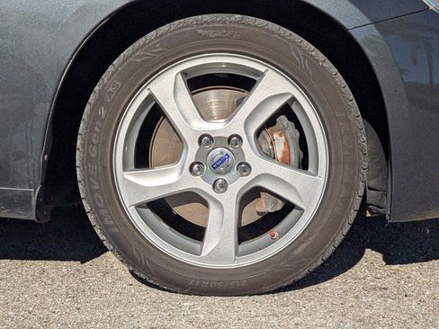 Used 2013 Volvo S60 T5 image 12