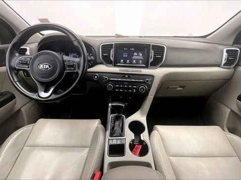 Used 2017 Kia Sportage EX image 15