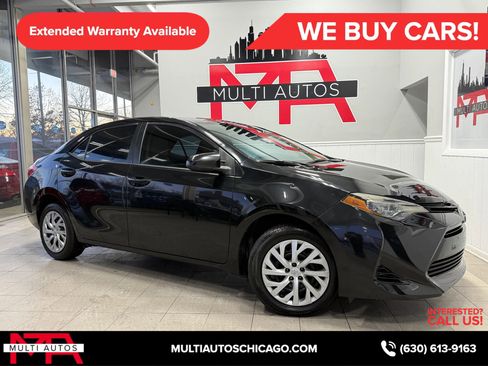 Used 2019 Toyota Corolla LE image 3