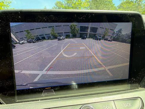 Used 2020 Chevrolet Blazer LT FWD image 15