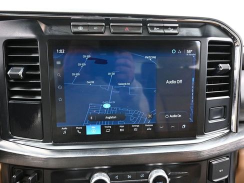 Used 2024 Ford F350 Lariat w/ FX4 Off-Road Package image 13