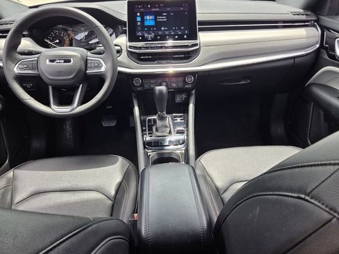 Used 2024 Jeep Compass Limited AWD/4WD image 14