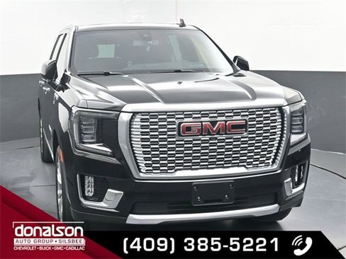Used 2022 GMC Yukon Denali image 3