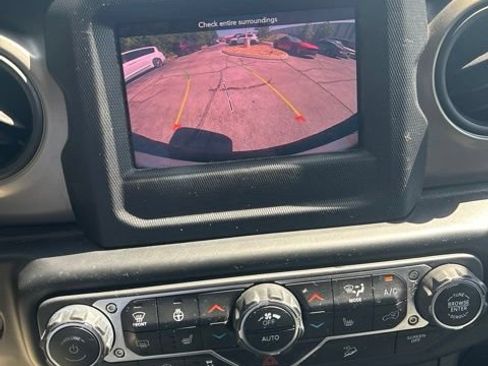 Used 2020 Jeep Wrangler Unlimited Sport S AWD/4WD image 18