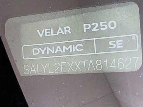 Used 2026 Land Rover Range Rover Velar Dynamic SE AWD/4WD image 34