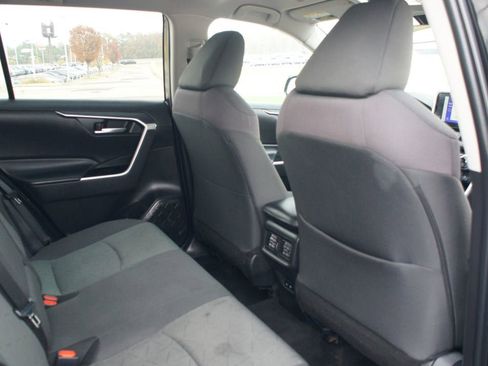 Used 2023 Toyota RAV4 XLE image 20