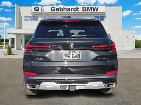 New 2026 BMW X5 xDrive50e w/ Premium Package image 6