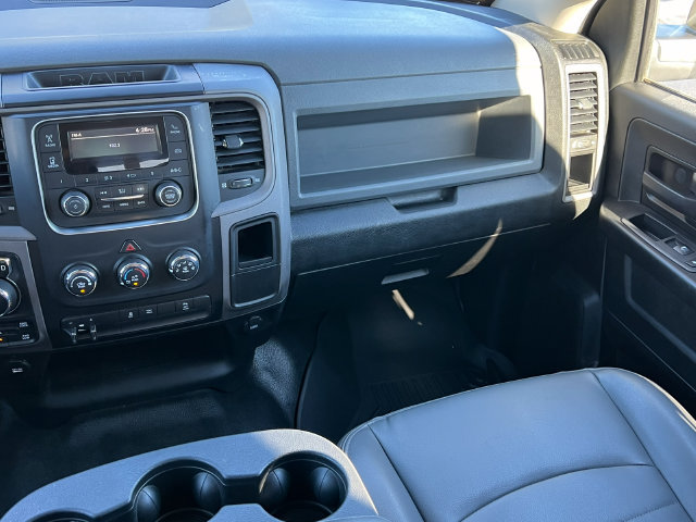 Used 2020 RAM 1500 Tradesman w/ Chrome Appearance Group AWD/4WD image 32