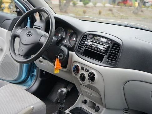 Used 2008 Hyundai Accent GS image 8