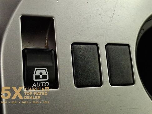 Used 2024 Toyota 4Runner SR5 image 29