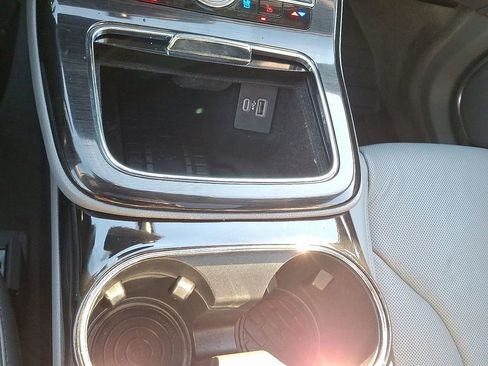 Used 2022 Lincoln Nautilus Reserve image 25