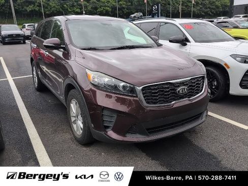Used 2019 Kia Sorento AWD image 5