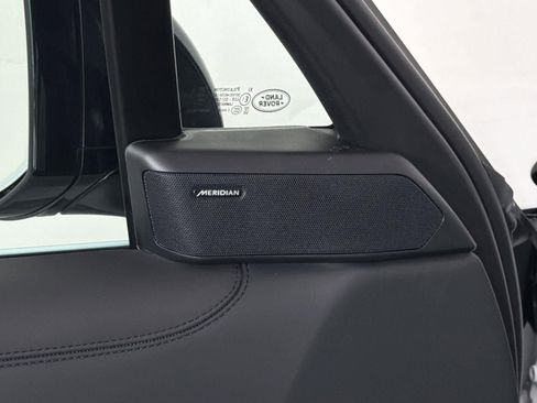 New 2026 Land Rover Range Rover Long Wheelbase SE image 22