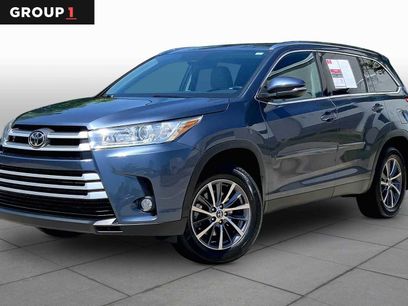 Used 2019 Toyota Highlander XLE