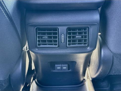 Used 2023 Toyota RAV4 SE w/ SE Grade Weather Package AWD/4WD image 28