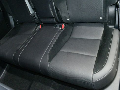 Used 2024 Lexus RX 500h F Sport w/ Convenience Package image 19