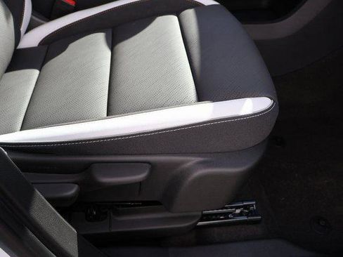 New 2025 Buick Envision Sport Touring image 9