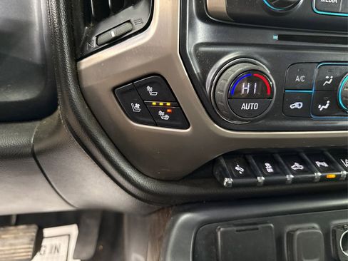 Used 2019 GMC Sierra 3500 Denali w/ Duramax Plus Package image 28