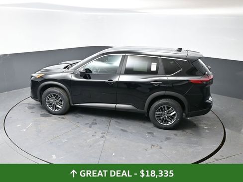 Used 2024 Nissan Rogue S image 21