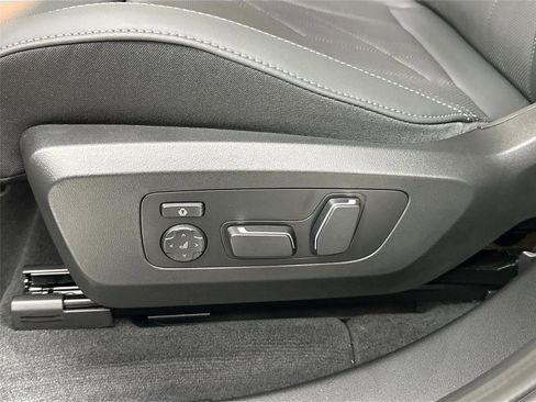 Used 2026 BMW X3 xDrive30 w/ Convenience Package AWD/4WD image 19