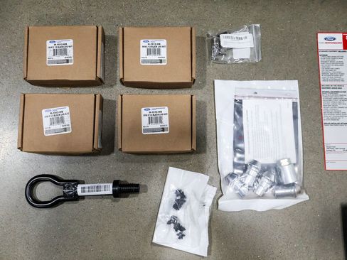 Used 2022 Ford Mustang Shelby GT500 w/ Carbon Fiber Track Pack RWD image 44
