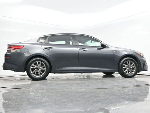 Used 2020 Kia Optima LX image 46