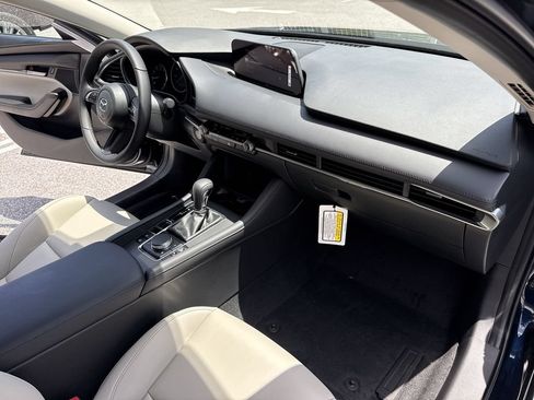 New 2026 MAZDA MAZDA3 2.5 S Sedan w/ Preferred Pkg FWD image 32