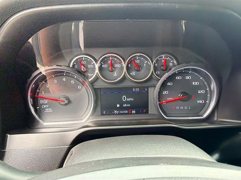 Used 2021 Chevrolet Silverado 1500 LT Trail Boss w/ Convenience Package II image 35