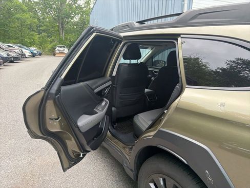 Used 2024 Subaru Outback Onyx Edition AWD/4WD image 11