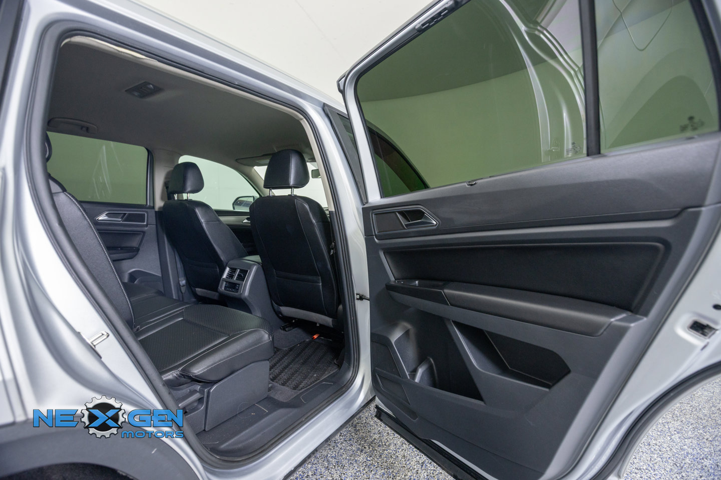 Used 2019 Volkswagen Atlas SE w/ Towing Package AWD/4WD image 36