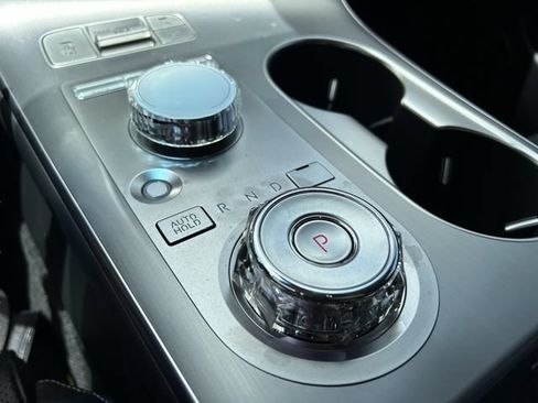 New 2026 Genesis GV70 2.5T Select AWD/4WD image 30