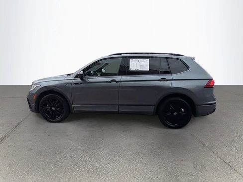 Used 2022 Volkswagen Tiguan SE R-Line image 8