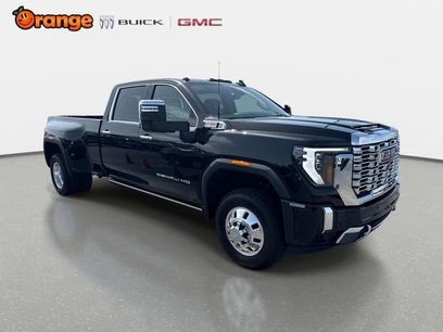 New 2026 GMC Sierra 3500 Denali w/ Denali Reserve Package