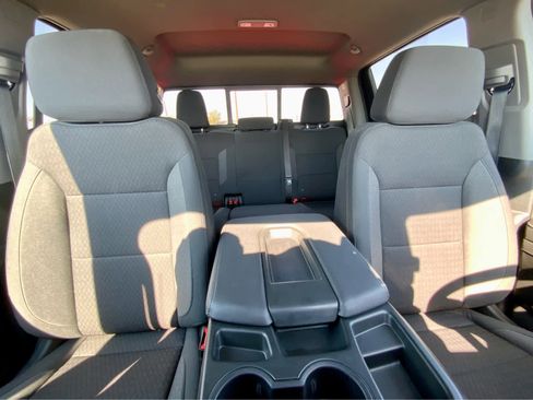 Certified 2025 Chevrolet Silverado 1500 LT w/ All Star Edition Plus image 31