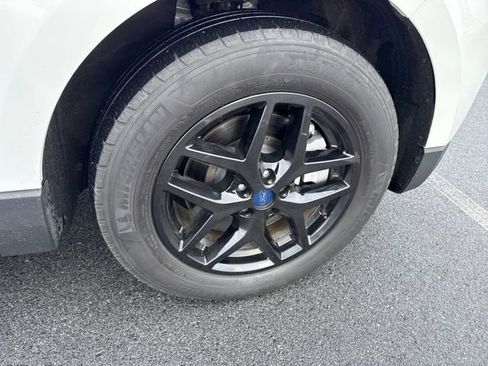 Used 2022 Ford Edge SEL w/ Convenience Package image 11