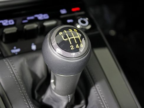 New 2026 Porsche 911 GT3 image 31