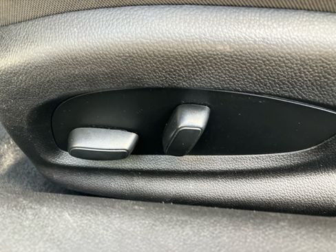 Used 2023 Chevrolet Camaro LT RWD image 11