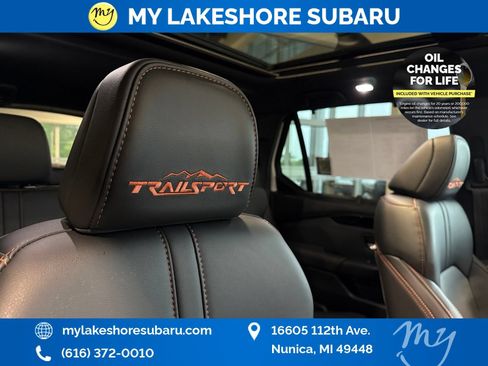 Used 2025 Honda Pilot TrailSport image 30