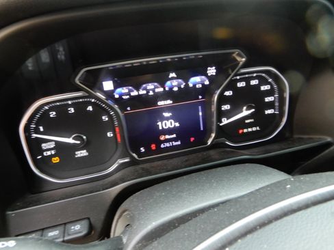 Used 2019 GMC Sierra 1500 AT4 w/ AT4 Premium Package image 16