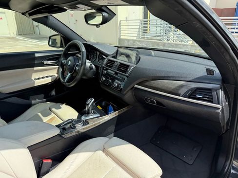 Used 2016 BMW M235i Convertible image 20