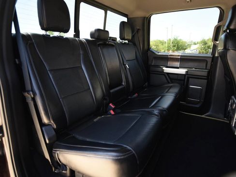 Used 2019 Ford F250 Lariat image 15