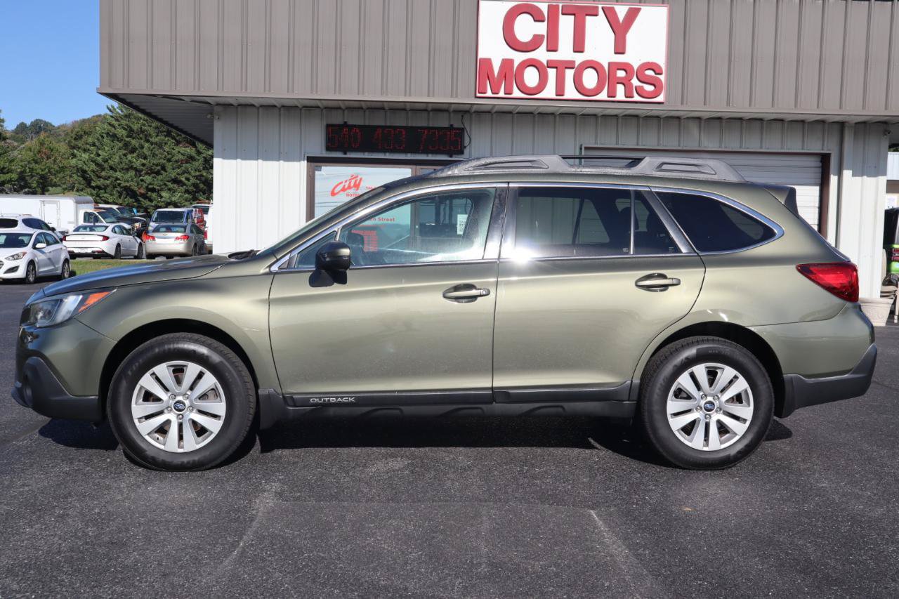 Used 2019 Subaru Outback 2.5i Premium w/ Popular Package #2 AWD/4WD image 10