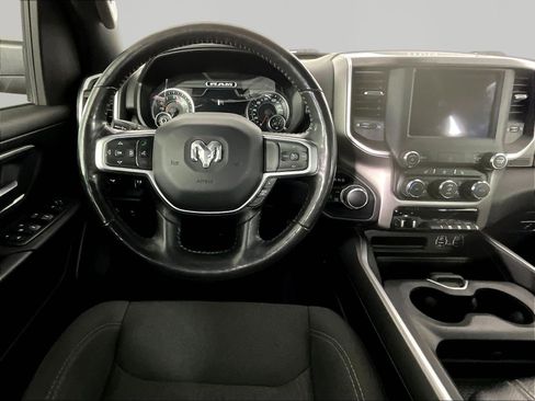 Used 2020 RAM 1500 Big Horn AWD/4WD image 9